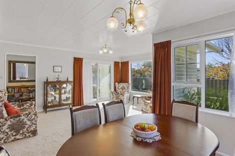 Photo of property in 2 Gabriel Street, Raumati Beach, Paraparaumu, 5032