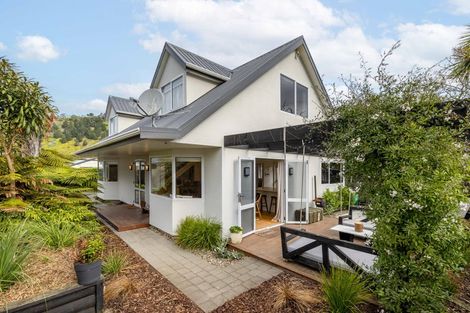 Photo of property in 2/16 Wakatu Avenue, Moncks Bay, Christchurch, 8081