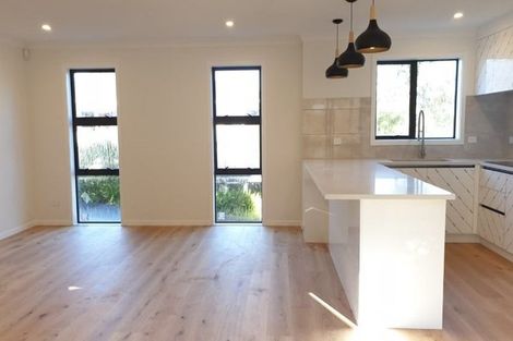 Photo of property in 210a Forrest Hill Road, Forrest Hill, Auckland, 0620