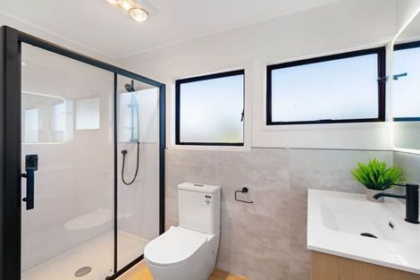Photo of property in 113 Finlayson Avenue, Clendon Park, Auckland, 2103