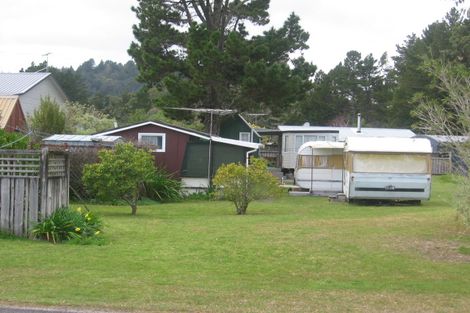 Photo of property in 100 Waimaire Avenue, Matarangi, Whitianga, 3592