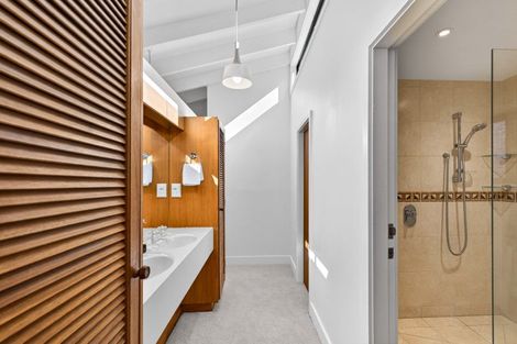 Photo of property in 9 Harvey Road, Bluff Hill, Napier, 4110