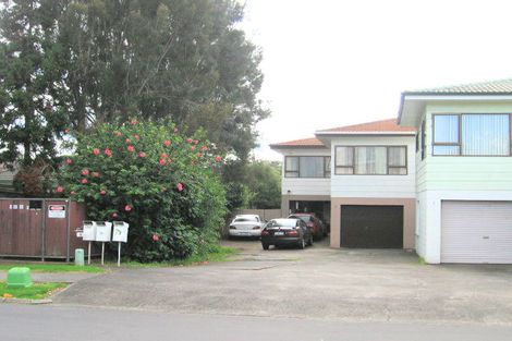 Photo of property in 1/4 Vivian Wilson Drive, Eastern Beach, Auckland, 2012