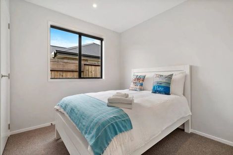 Photo of property in 1 Komata Crescent, Papamoa Beach, Papamoa, 3118