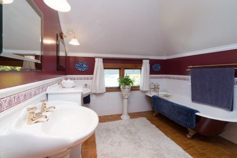 Photo of property in 13 Victoria Street, Hawera, 4610