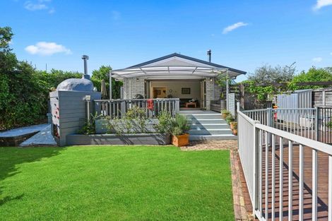 Photo of property in 14 Mcdowall Place, Queenwood, Hamilton, 3210