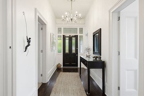 Photo of property in 92 Warrington Street, Mairehau, Christchurch, 8013