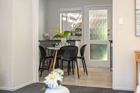 Photo of property in 85a Mulberry Street, Normandale, Lower Hutt, 5010