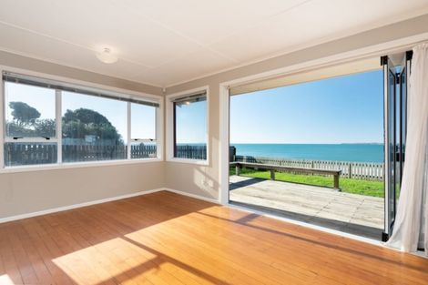 Photo of property in 107 Karewa Parade, Papamoa Beach, Papamoa, 3118