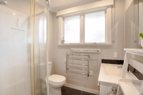 Photo of property in 2/119 Clouston Park Road, Clouston Park, Upper Hutt, 5018