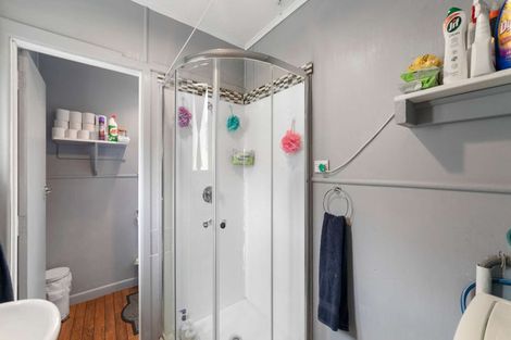 Photo of property in 23 Mangaoae Road, Te Karaka, 4091