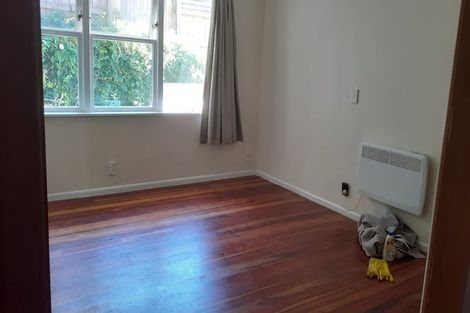 Photo of property in 64 Verviers Street, Karori, Wellington, 6012