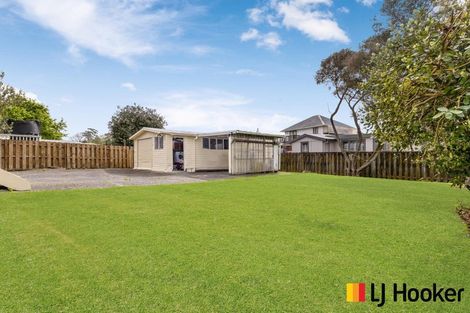 Photo of property in 5 Nield Road, Manurewa, Auckland, 2102
