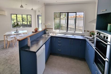 Photo of property in 108a Ashton Fitchett Drive, Brooklyn, Wellington, 6021