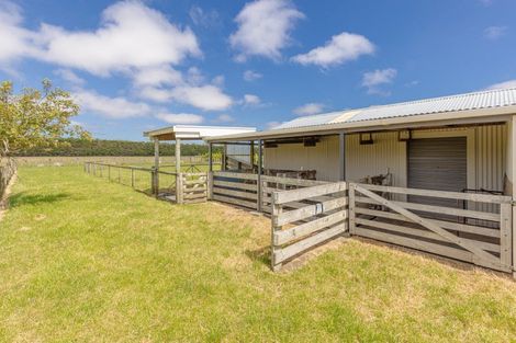 Photo of property in 174 Blueskin Road, Brunswick, Whanganui, 4571