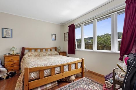 Photo of property in 49 Totara Park Road, Clouston Park, Upper Hutt, 5018