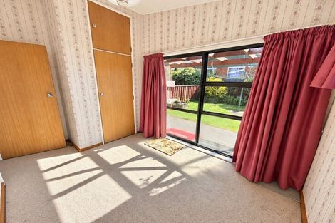 Photo of property in 17 Keir Crescent, Lansdowne, Masterton, 5810