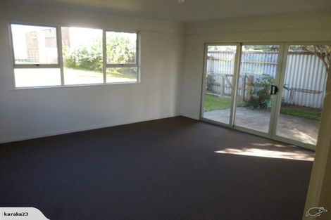 Photo of property in 3 Marama Place, One Tree Point, 0118