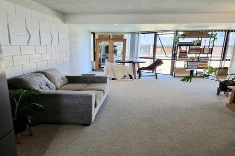 Photo of property in 40m Maunganui Road, Mount Maunganui, 3116