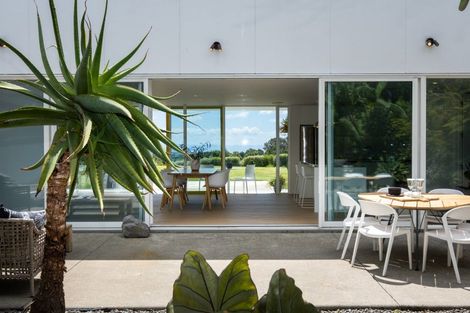 Photo of property in 55 Tuki Tuki Hills Road, Haumoana, 4180