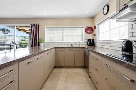 Photo of property in 5 Perkins Street, Pukehangi, Rotorua, 3015