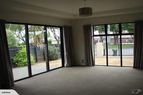 Photo of property in 16 Strauss Place, Somerfield, Christchurch, 8024