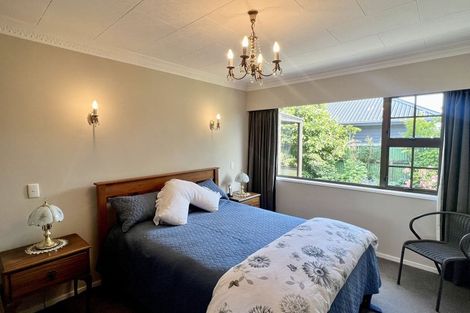 Photo of property in 92 Newcastle Street, Windsor, Invercargill, 9810