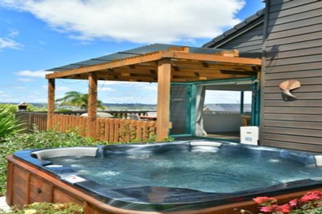 Photo of property in 12 Ascot Way, Orewa, 0931