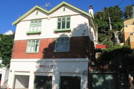 Photo of property in 84a Salamanca Road, Kelburn, Wellington, 6012