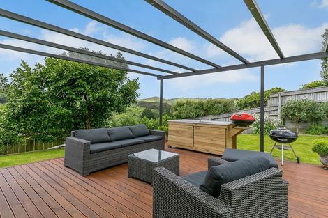 Photo of property in 71 Te Puia Drive, Aotea, Porirua, 5024