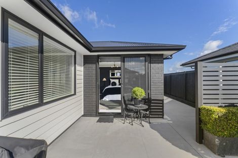 Photo of property in 30 Hiria Crescent, Papamoa Beach, Papamoa, 3118