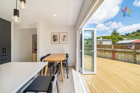 Photo of property in 14 Young Grove, Stokes Valley, Lower Hutt, 5019