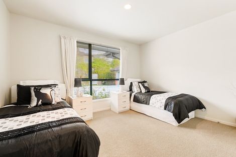 Photo of property in 14 Monkton Close, Greenhithe, Auckland, 0632