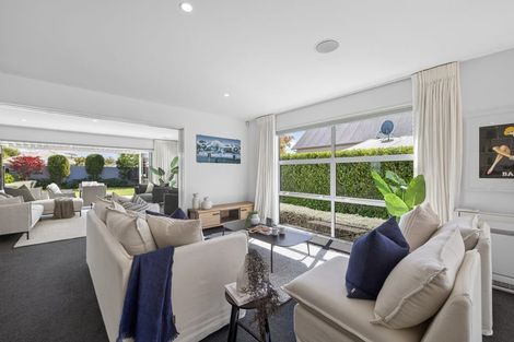 Photo of property in 212 Matsons Avenue, Papanui, Christchurch, 8053