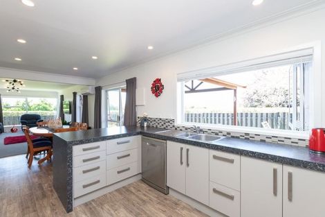 Photo of property in 12 Raynes Road, Rukuhia, Hamilton, 3282