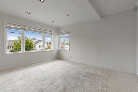 Photo of property in 2/33 Saint Georges Bay Road, Parnell, Auckland, 1052