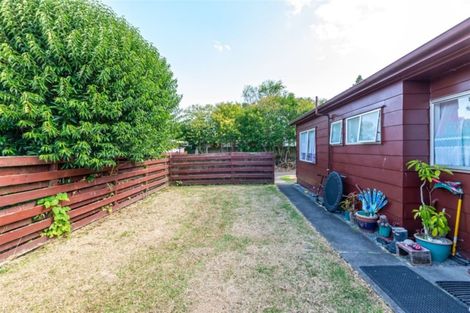 Photo of property in 2/159 Te Atatu Road, Te Atatu South, Auckland, 0610