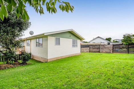 Photo of property in 12 Oleander Place, Bell Block, New Plymouth, 4312