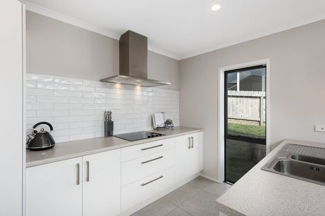 Photo of property in 89 Ballintoy Park Drive, Welcome Bay, Tauranga, 3175