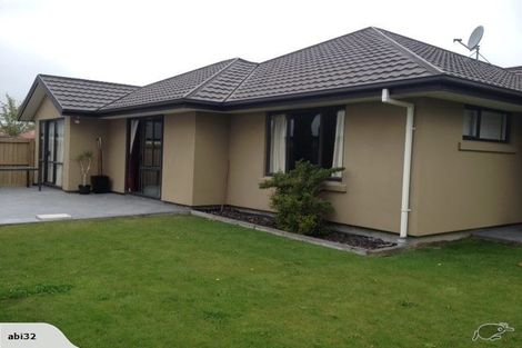 Photo of property in 14 Vangelis Lane, Mairehau, Christchurch, 8013
