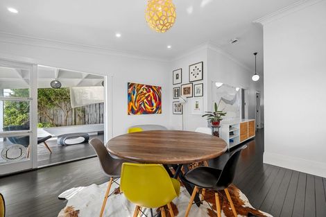 Photo of property in 8 Puriri Street, Helensville, 0800