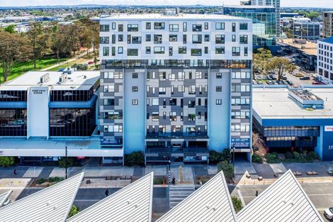 Photo of property in Twin Towers, 811/17 Putney Way, Manukau, Auckland, 2104