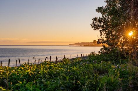 Photo of property in 289 Clifton Road, Te Awanga, 4102