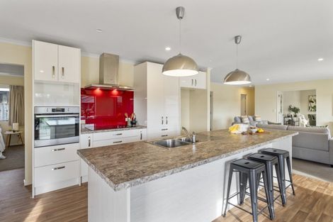 Photo of property in 12 Dal Din Drive, Otaki, 5512