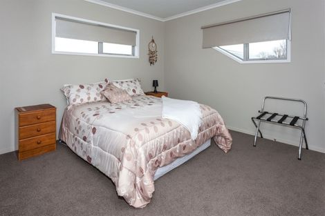 Photo of property in 104 Seabreeze Lane, Whangamata, 3620
