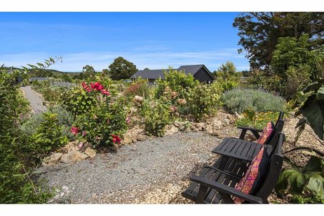 Photo of property in 21 Capstone Place, Te Kamo, Kamo, 0185