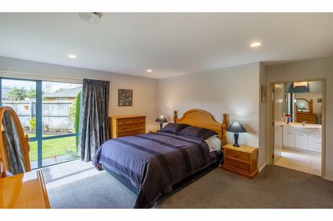 Photo of property in 7 Becmead Drive, Harewood, Christchurch, 8051