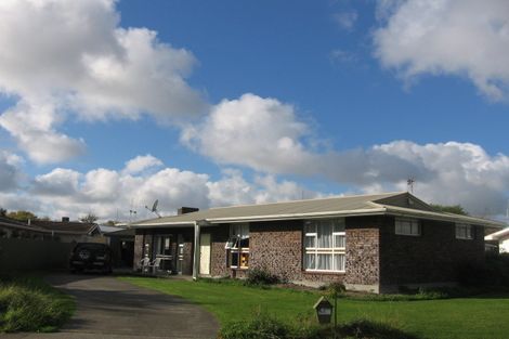 Photo of property in 32 Turakina Street, Westbrook, Palmerston North, 4412
