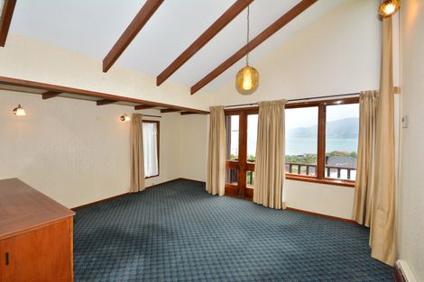 Photo of property in 31 Gorman Street, Macandrew Bay, Dunedin, 9014