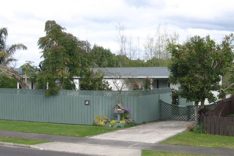 Photo of property in 93 Townhead Crescent, Bethlehem, Tauranga, 3110